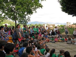 Imagen del acto en el Mirador de San Nicolás de este martes.