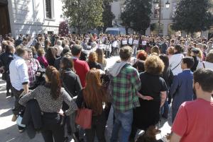 Concentración celebrada en la Plaza del Carmen a las puertas del Ayuntamiento.