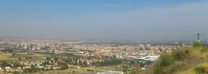 'Nube' de polución sobre Granada y la Vega este pasado lunes. 