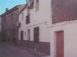 La vivienda está en la calle Eras, 20 de El Turro. 