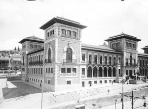 Foto Escuela Normal de Magisterio. Inaugurada el 1 de octubre de 1933. 