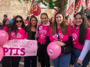 Olga Manzano, con profesionales de integración social educativa. 