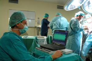 El hospital ha efectuado 400 intervenciones de este tipo desde 1995.