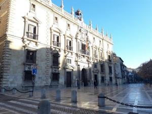 Real Chancillería, sede de la Audiencia Provincial.