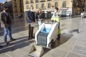 Primer carro de limpieza eléctrico, ya en funcionamiento. 