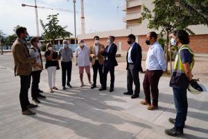 Encuentro municipal con vecinos en la zona de expansión de La Chana. 