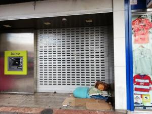 En Granada hay más de 50 personas que duermen cada día en la calle.
