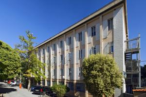 Albergue de Inturjoven en Granada capital, junto al Camino de Ronda.