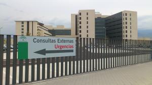 Granada por su salud pide que el traslado de profesionales en Urgencias no se haga hasta que no se complete la 'desfusión'.