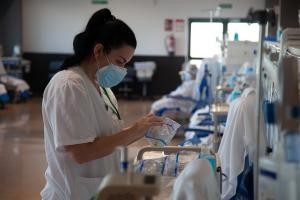 El Clínico ha trasladado el hospital de día quirúrgico a lo que era cafetería de la primera planta. 