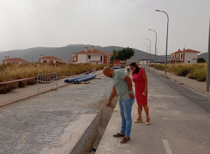 El alcalde y la concejala de Obras y Servicios.