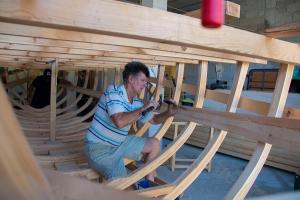 La jábega se construye de manera artesanal.