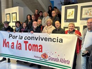 Integrantes de Granada Abierta, en el acto celebrado en la Euroárabe.