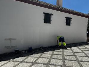 Un operario, en la zona.