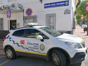 Coche de la Policía Local de Pulianas. 