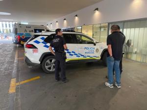 La Policía Local de Monachil ha localizado al joven y lo ha trasladado a un centro hospitalario.