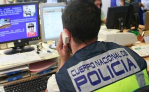 La Policía advierte de que hay otras personas que siguen cometiendo el fraude.