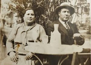 José y Magdalena, hacia 1925 en Mendoza (Argentina).