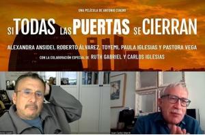 Cartel de 'Si todas las puertas se cierran', sobre un momento de la entrevista de Joan Carles March con el cineasta Antonio Cuadri.