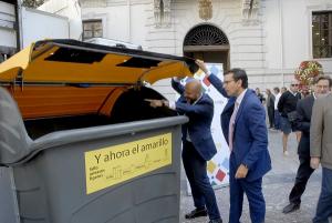 El alcalde con el director general de Ferrovial.