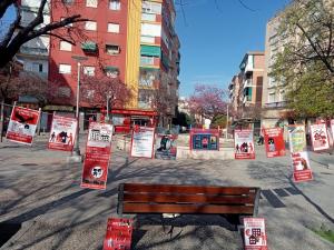 Campaña informativa de Stop Desahucios en el Zaidín.