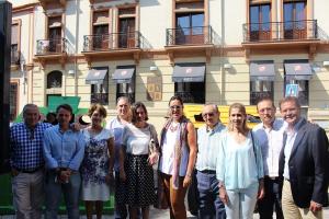 Los concejales del PP, en una visita de barrios.