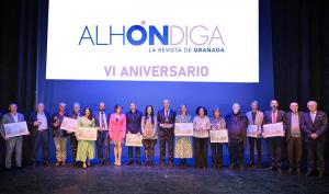 Distinguidos y premiados en el sexto aniversario de la revista Alhóndiga.