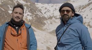 Bayona, junto a su director de fotografía, Pedro Luque, en el Valle de las Lágrimas, de Los Andes, en el video en que anuncia la película.