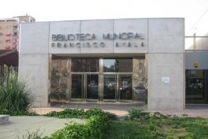 Biblioteca Francisco Ayala. 