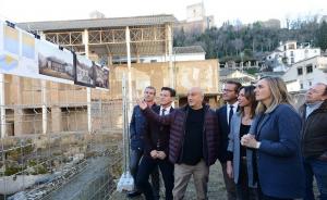 Visita al inicio de las obras del Maristán. 