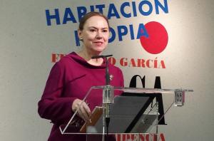 Laura García Lorca, en una imagen de archivo en la presentación de una exposición en el Centro Lorca.