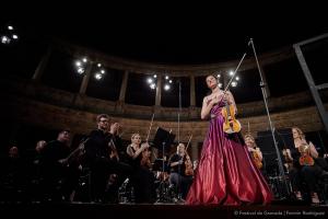 La granadina María Dueñas, tras su recital en el Festival Internacional de Música y Danza.
