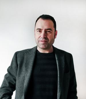 José Luis Martínez Clares.