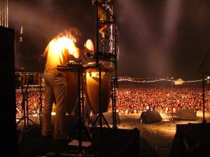 Espectacular imagen del Zaidín Rock de 2004.