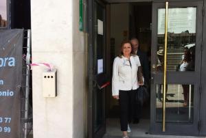 María del Mar Villafranca al abandonar los juzgados tras declarar por el caso Audioguías.