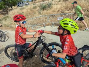 Componentes del nuevo equipo ciclista.