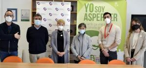 Miembros de la Asociación Granadina de Síndrome de Asperger–TEA y del Centro Especial de Empleo Purísima Concepción.