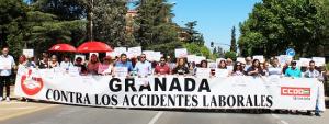 Concentración sindical por la última muerte en accidente laboral.