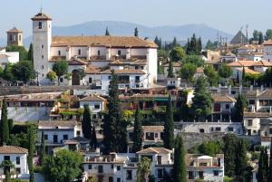 El Albaicín es uno de los barrios con más viviendas turísticas.