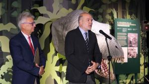 Alfonso Peres Osia, nuevo director del parque de las Ciencias, junto an anterior, Luis Alcalá.