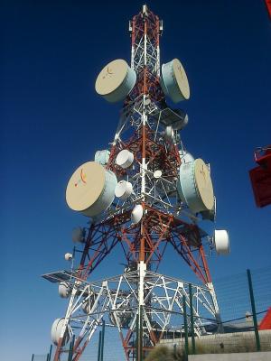 Infraestructuras de comunicaciones en la sierra de Parapanda. 