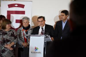 José Entrena, con los miembros de su gobierno, en la comparecencia de este viernes.