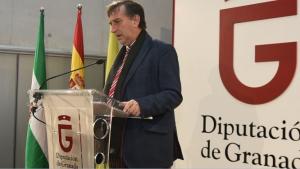 El diputado de Economía, Manuel Gómez. 