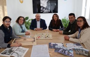 El alcalde y los concejales de su gobierno.