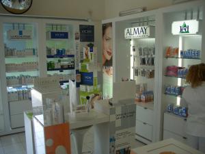 En Granada hay más de 500 oficinas de farmacia.