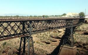 Puente del Arroyo de Baúl en la línea férrea Guadix-Baza.