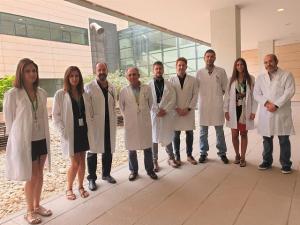 Equipo de investigación en el hospital del PTS.