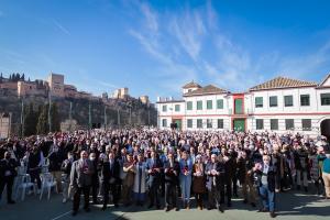 Acto que ha reunido a medio millar de empresarios en el colegio Ave María del Albaicín.