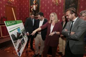 La consejera Marifrán Carazo, este jueves en Loja. 