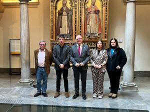 El rector y la vicerrectora de Extensión Universitaria, en la presentación de las actividades.